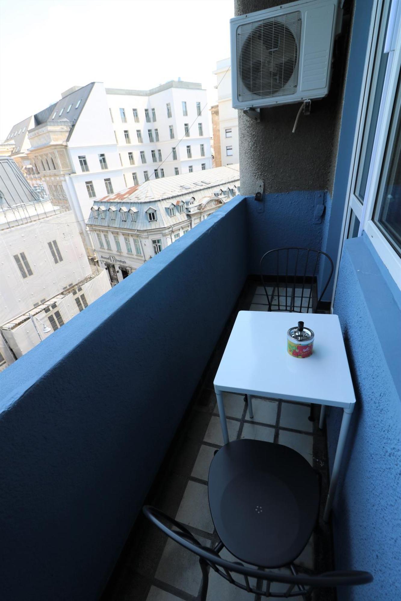 Charming Cozy Apartment - Old Town - Free Minibar Bucureşti Eksteriør bilde